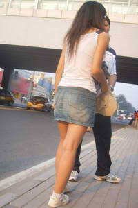 與女亂小說辣文