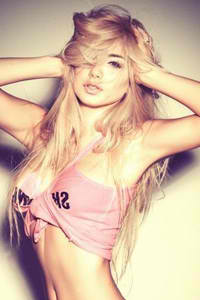 深夜加油站遇見蘇格拉底