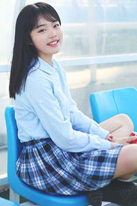 無遮掩H黃純?nèi)鈩勇诰€觀看星