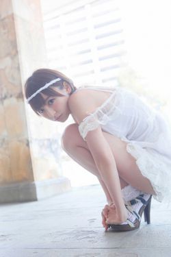 歐美蜜桃色圖片