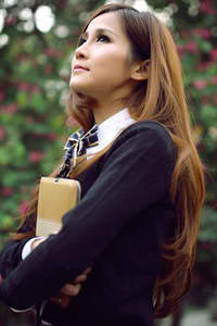 男子服務區(qū)賣瓜一小時賣了1800